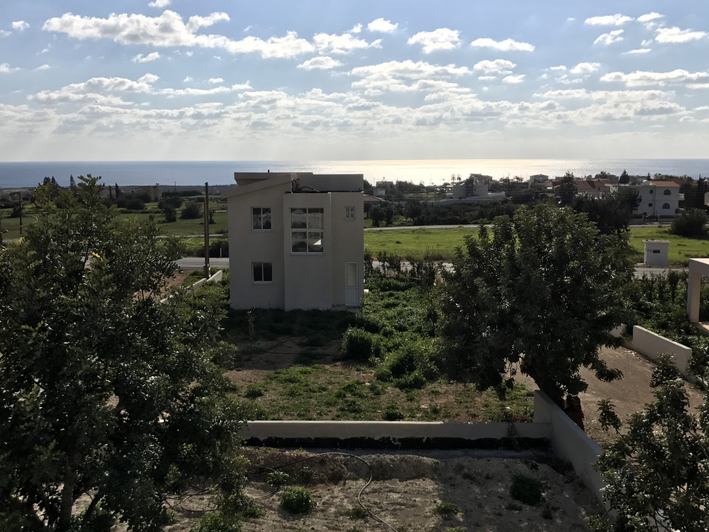 3 Bedroom house for Sale in Peyia, Paphos