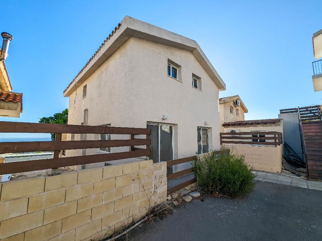 3 Bedroom House for Sale in Tremithousa, Paphos