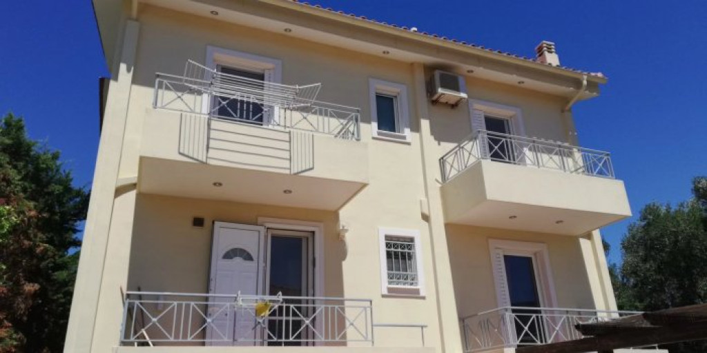 5 Bedroom Villa for Sale in Lagonisi, Athens