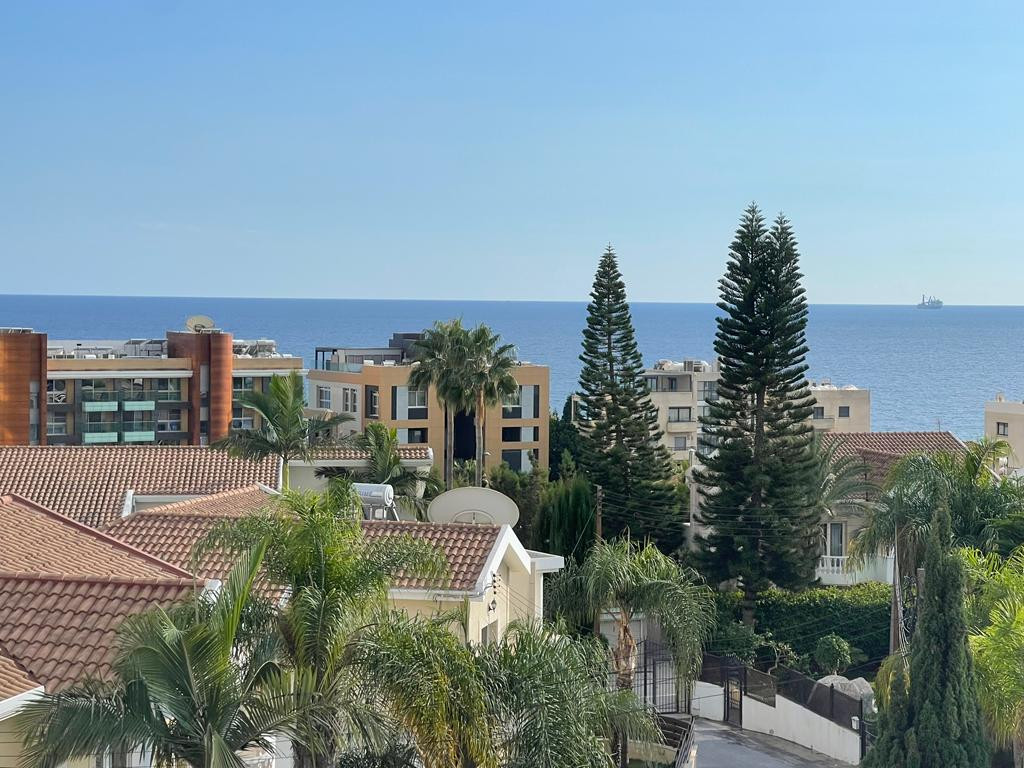 2 Bedroom Apartment for Rent in Agios Tychonas, Limassol
