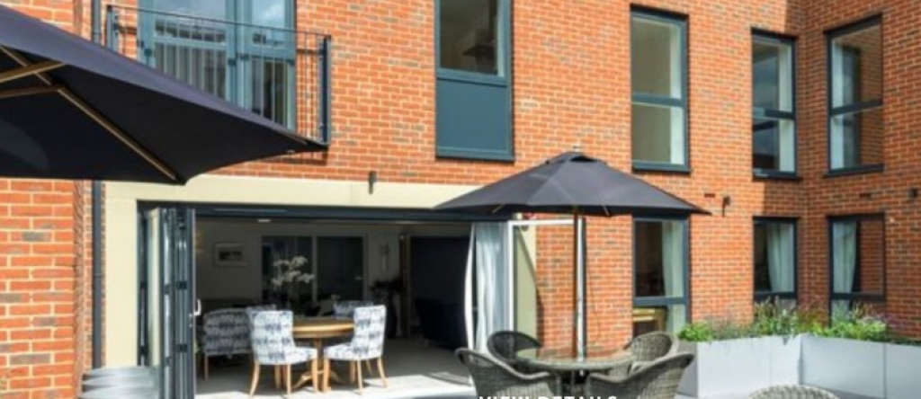 1 Bedroom Apartment for sale in Cobham, UK