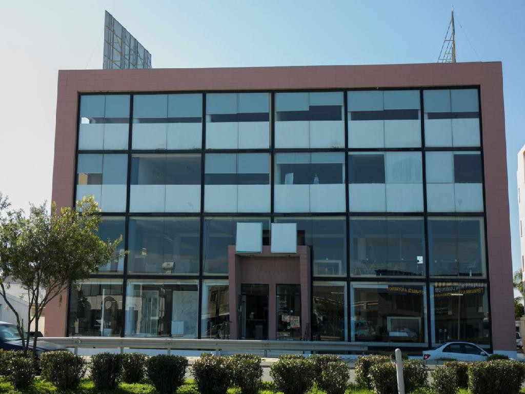 Commercial Building for Sale in Aradippou, Larnaca