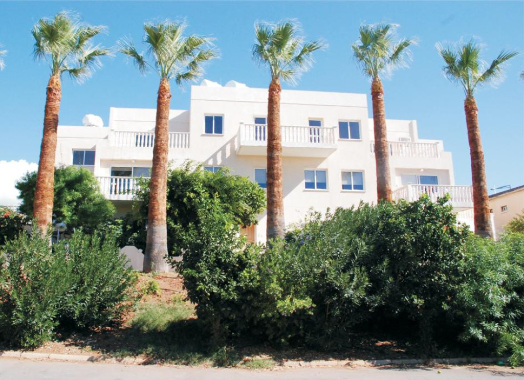 2 Bedroom Apartment for Sale in Thombs of Kings, Paphos