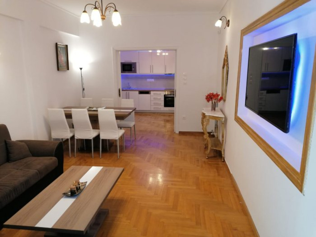 4 Bedroom Apartment for Sale in Athens City