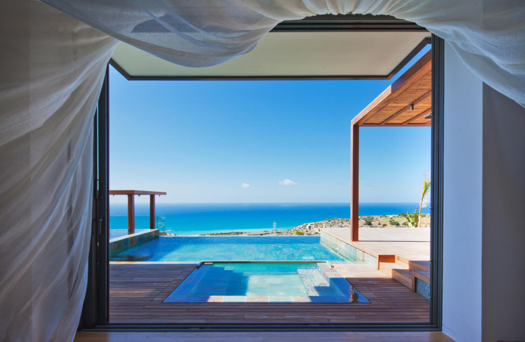 Luxurious 3 Bedroom Villa for Sale in Aphrodite Hills Resort, Paphos