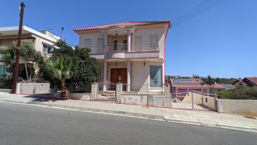 4 Bedroom House for Sale in Germasogeia, Limassol