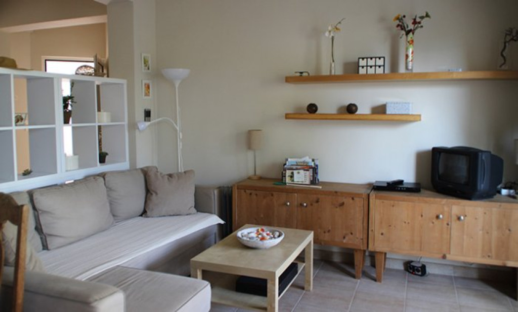 2 Bedroom Maisonette For Sale in Chania, Greece
