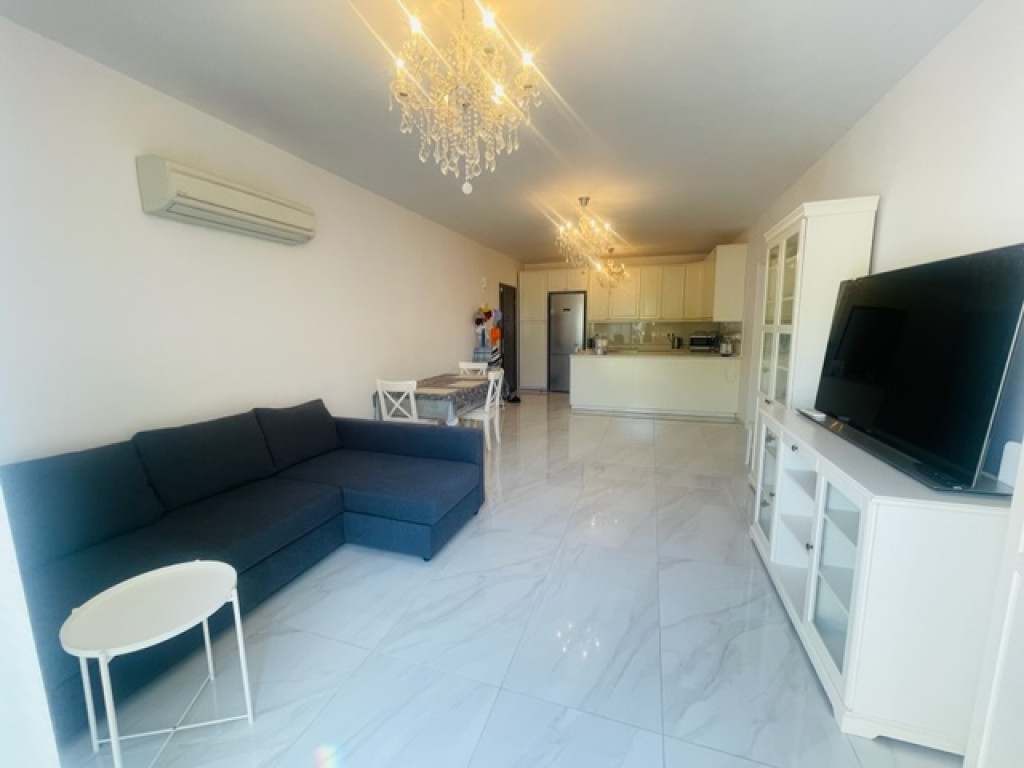 3 Bedroom Ground Floor Apartment for Rent in Limassol